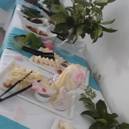 Defne Lorina Butik 호텔