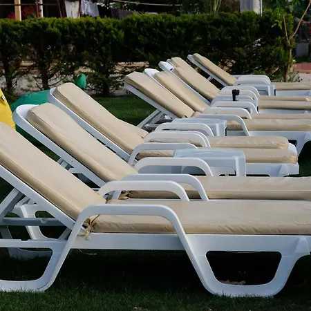 Defne Lorina Butik Hotel *