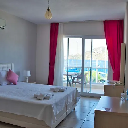 Hotel Defne Lorina Butik *