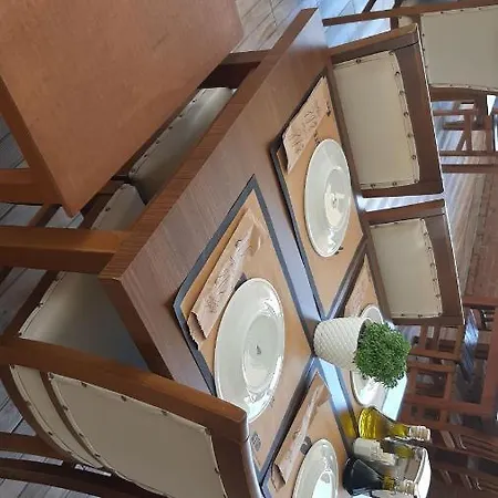 Hotel Defne Lorina Butik *